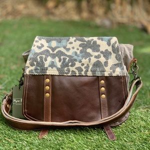 NWT Myra Bag